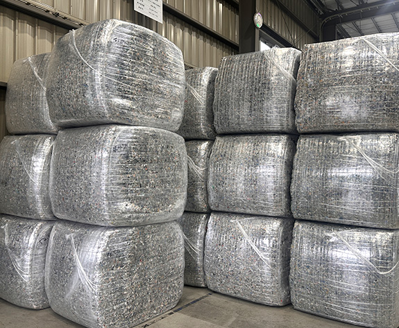 Hoogefficiënte compressieoplossing voor Japanse PET-recyclingbedrijven